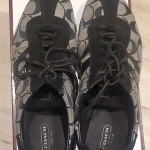 Coach Women's Black and Cream Patterned Sneakers